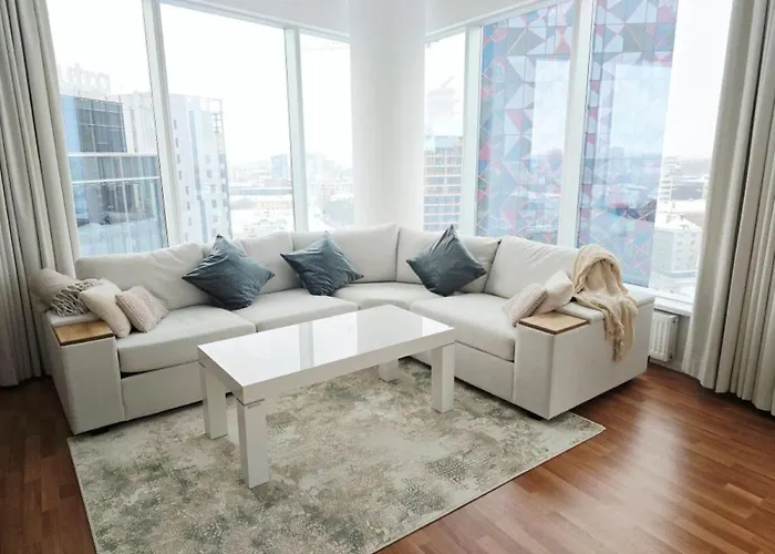 Апартаменты Tornimaee Floor 13